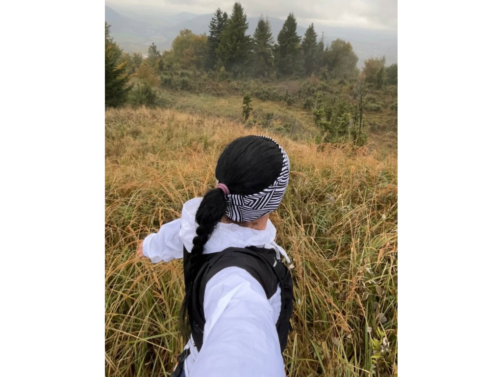 Čelenka Ananas detail